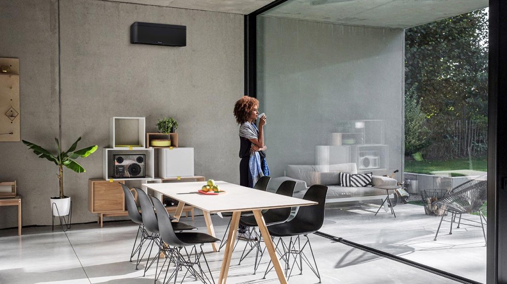 cq5dam.web.1280.1280 (2)7